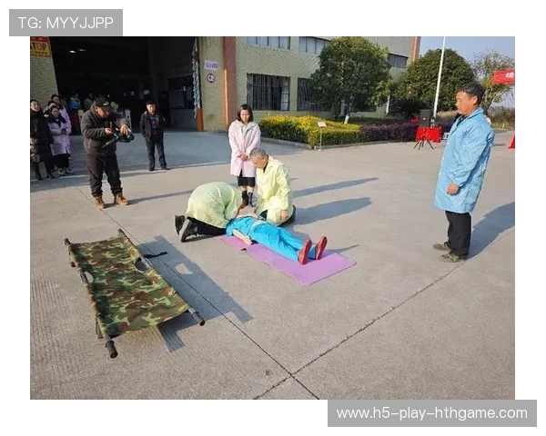 青少年训练营安全事故应急预案完善 提升应对能力，青少年应急救护培训