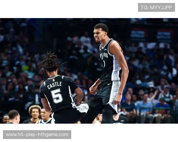 最强选手突然爆发,全场压制对手 最强选手突然爆发,全场压制对手