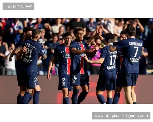 法甲巴黎圣日耳曼冲击四强，摩纳哥压力山大，法国巴黎圣日耳曼阵容