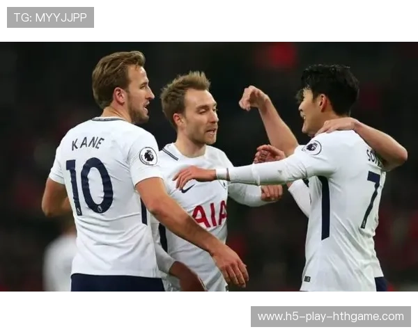 范德文转会利物浦传闻再起，热刺直接亮态度，里克范德文